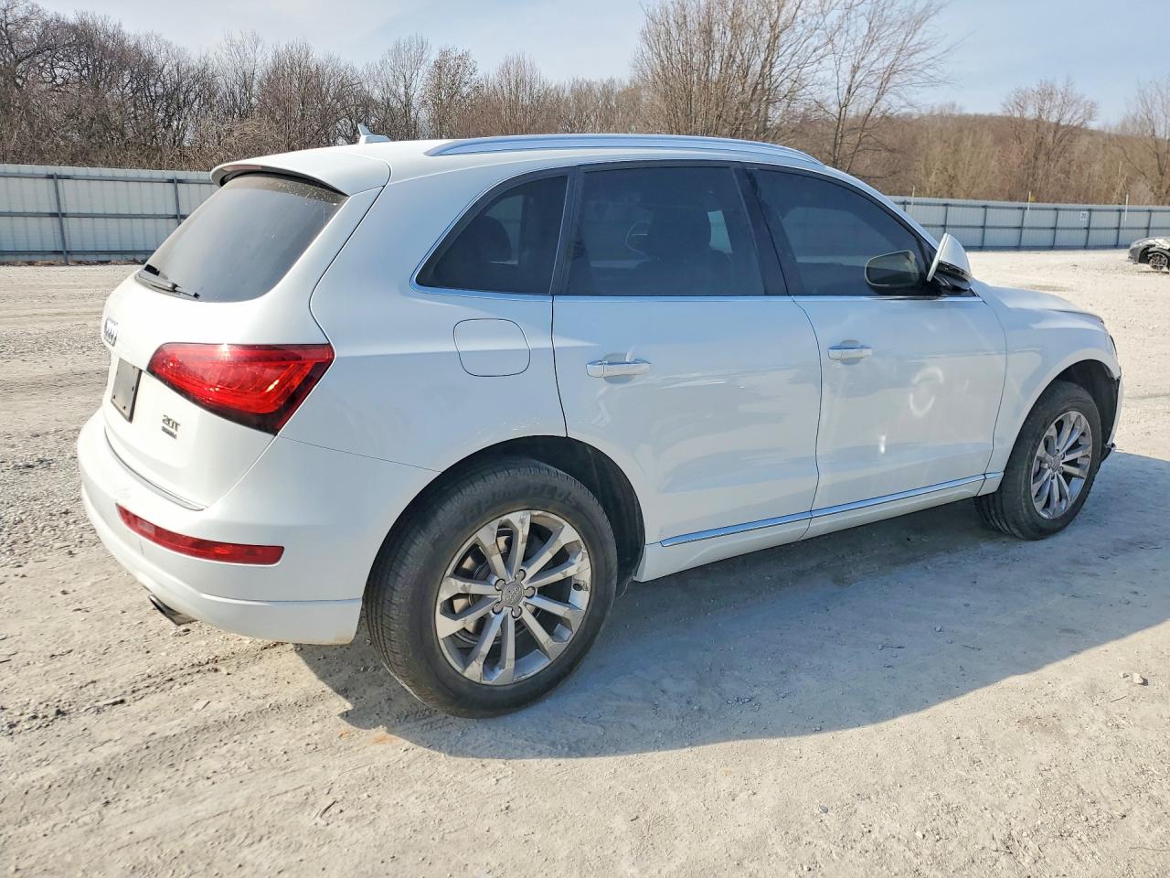 2016 AUDI Q5
