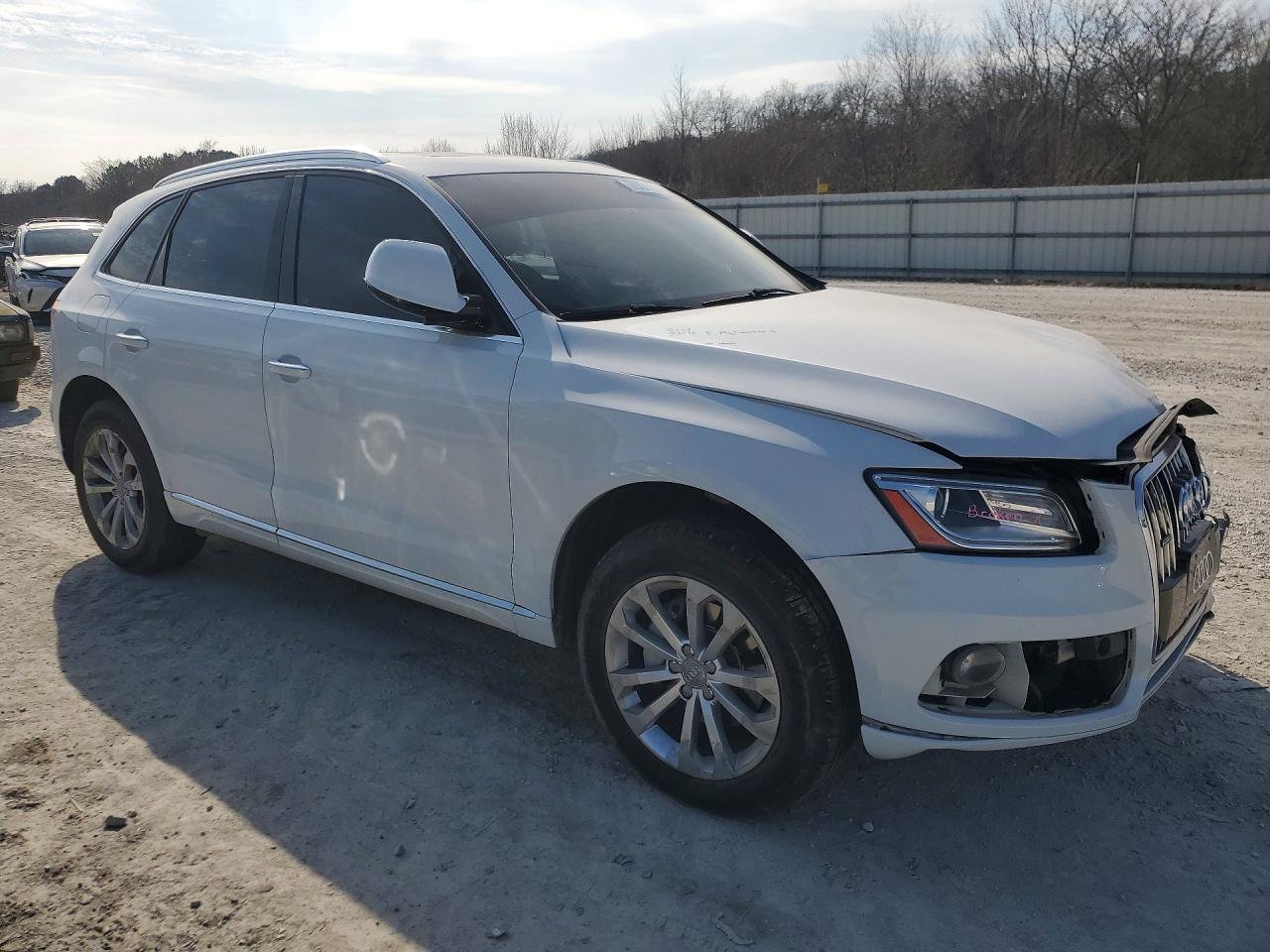 2016 AUDI Q5