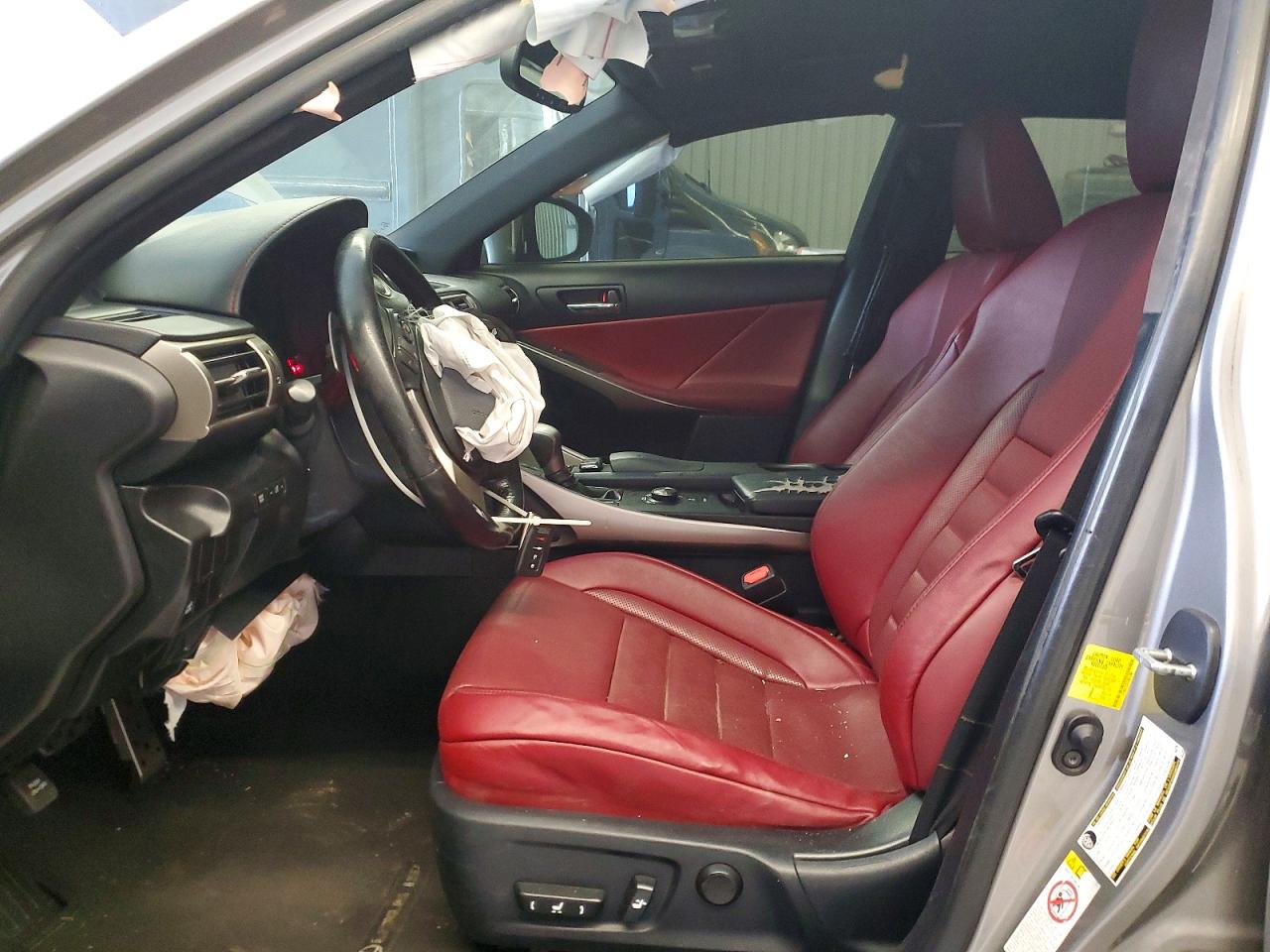 2016 LEXUS IS 200t