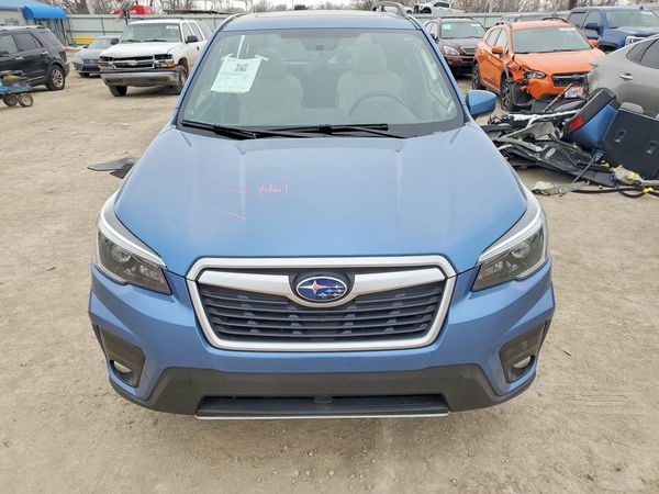 2021 SUBARU FORESTER Premium