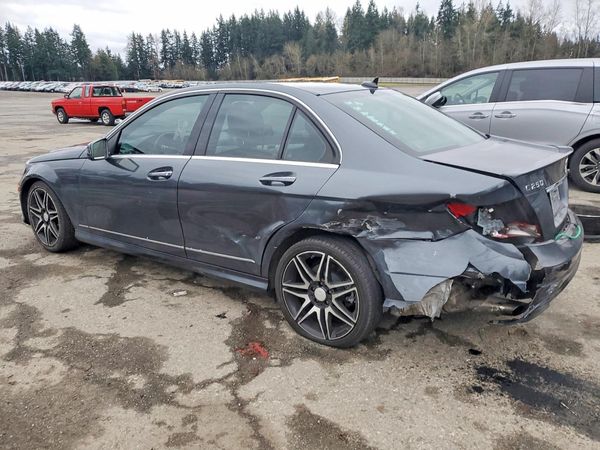 2013 MERCEDES-BENZ C