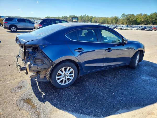 2016 MAZDA 3