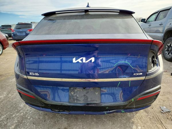 2024 KIA EV6