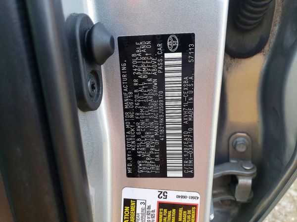 2018 TOYOTA CAMRY
