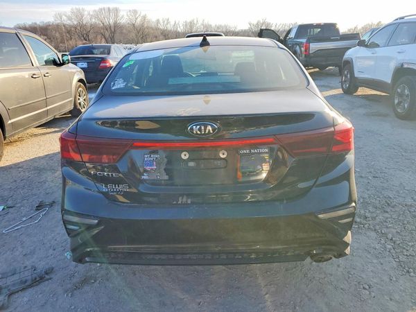 2021 KIA FORTE FE, LXS