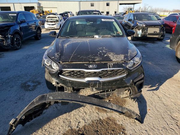 2021 KIA FORTE FE, LXS