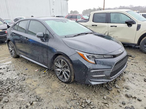 2022 TOYOTA COROLLA