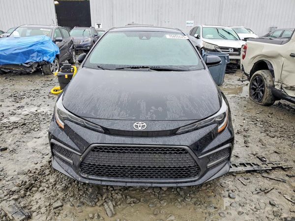 2022 TOYOTA COROLLA