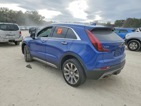 2022 CADILLAC XT4 Premium Luxury