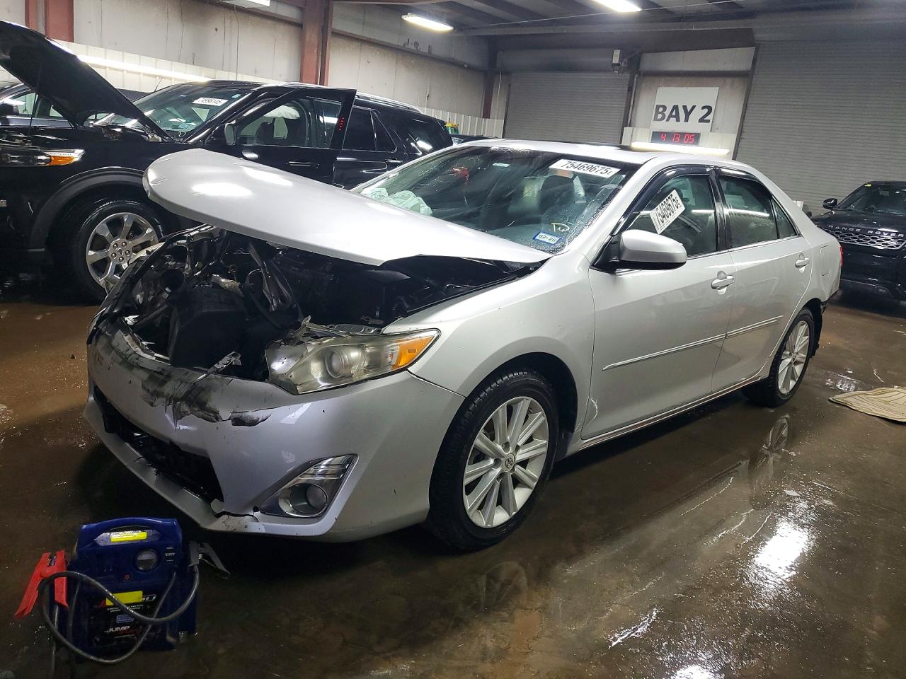 2012 TOYOTA CAMRY — Front 3/4