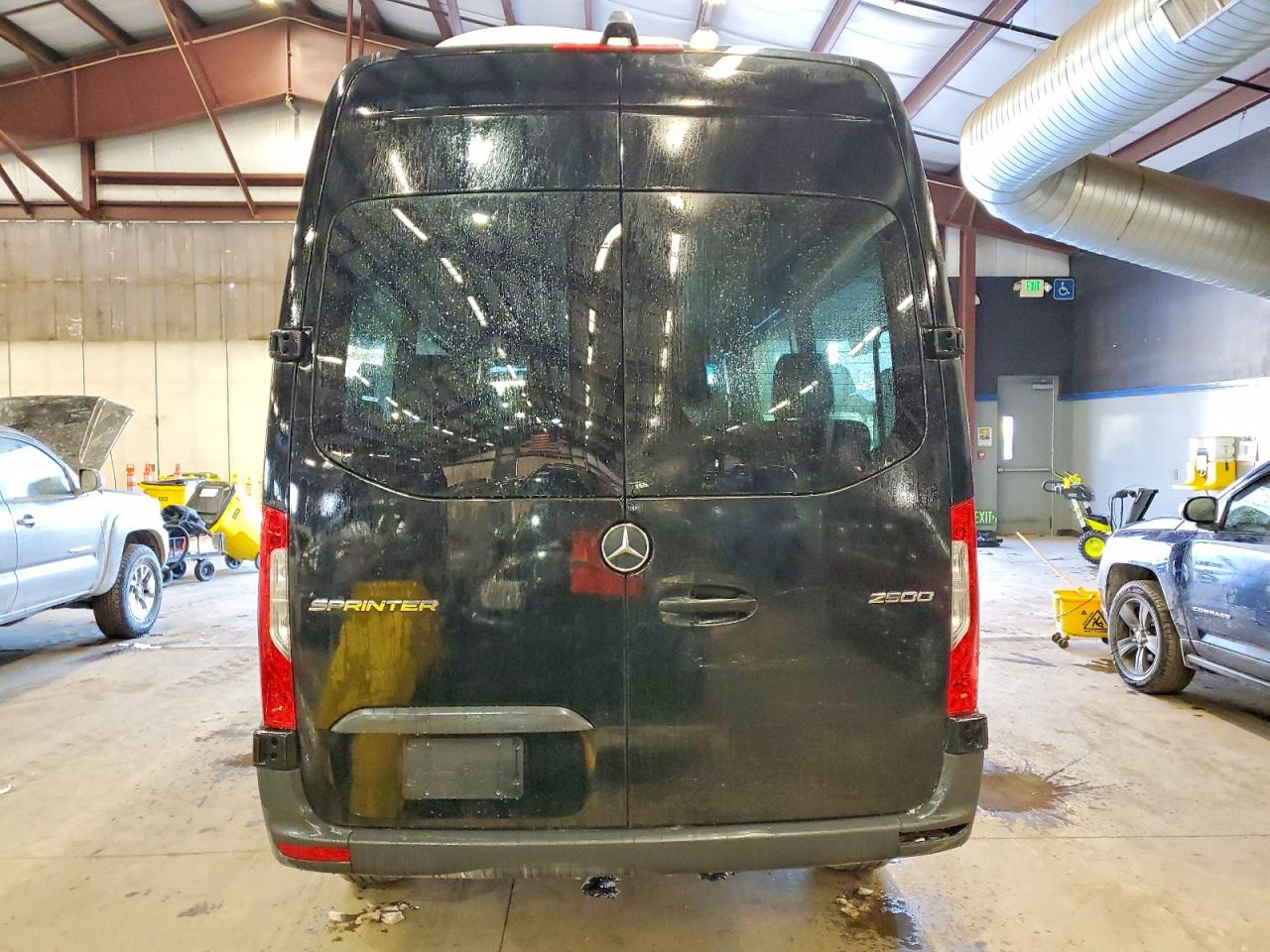 2025 MERCEDES-BENZ SPRINTER