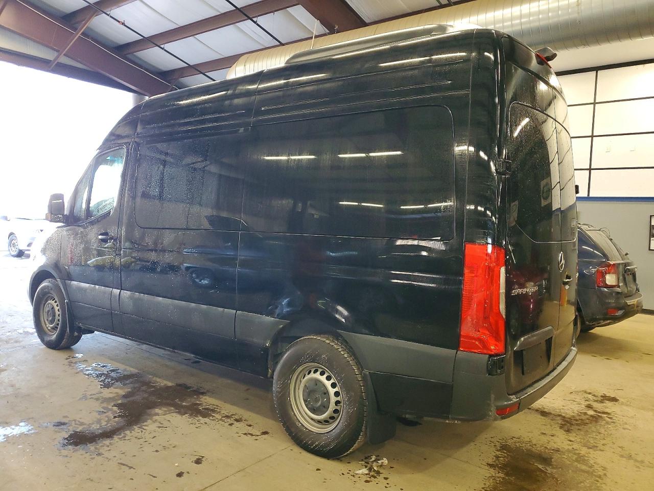 2025 MERCEDES-BENZ SPRINTER