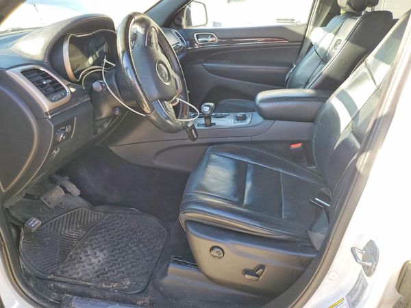 2015 JEEP GRAND CHER Overland — DENT