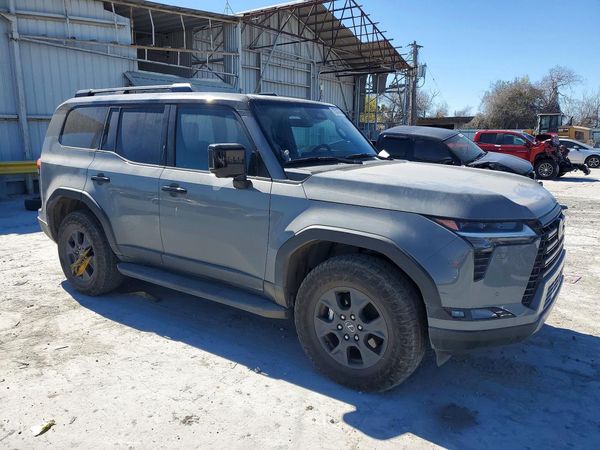 2024 LEXUS GX