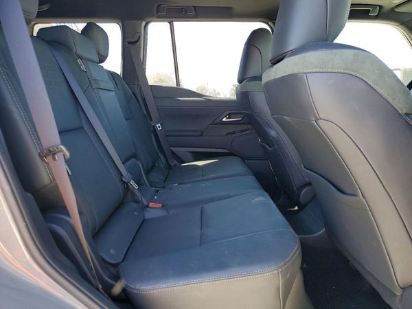 2024 LEXUS GX