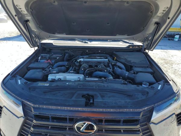 2024 LEXUS GX