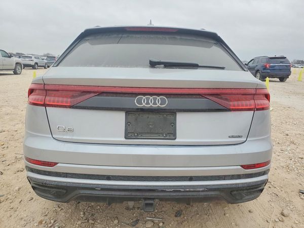 2021 AUDI Q8
