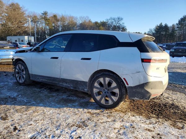 2024 BMW IX xDrive50