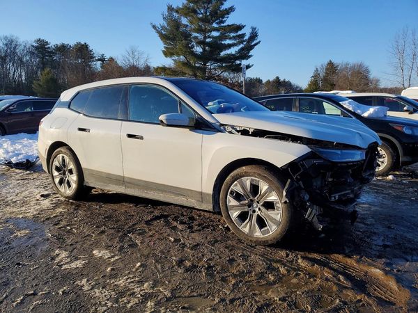 2024 BMW IX xDrive50