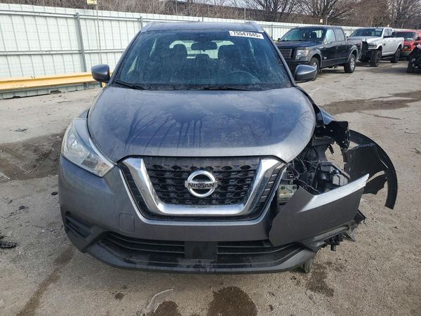 2020 NISSAN KICKS