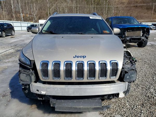 2015 JEEP CHEROKEE LATITUDE 4X4
