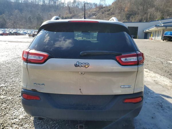 2015 JEEP CHEROKEE LATITUDE 4X4