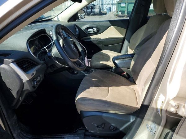 2015 JEEP CHEROKEE LATITUDE 4X4