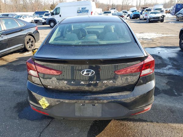 2020 HYUNDAI ELANTRA SE