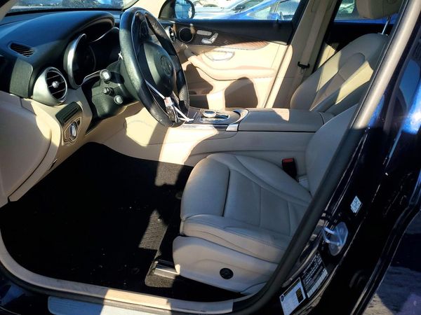 2019 MERCEDES-BENZ GLC GLC 300-4M
