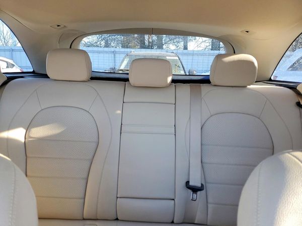 2019 MERCEDES-BENZ GLC GLC 300-4M