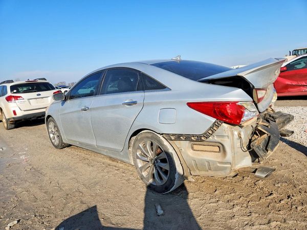 2013 HYUNDAI SONATA