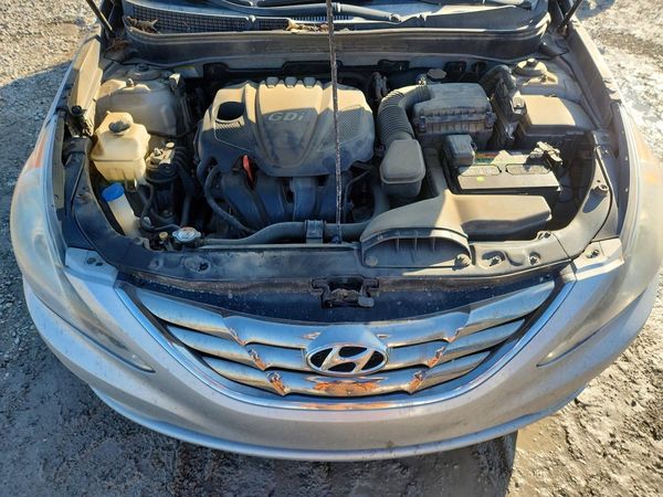 2013 HYUNDAI SONATA