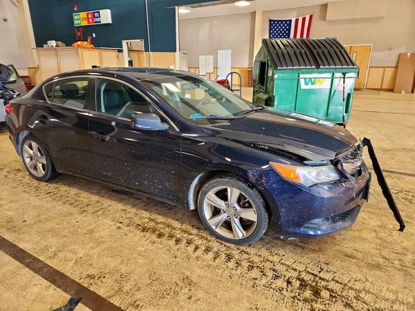 2013 ACURA ILX 24 PREMIUM