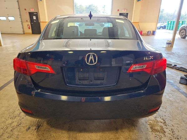 2013 ACURA ILX 24 PREMIUM