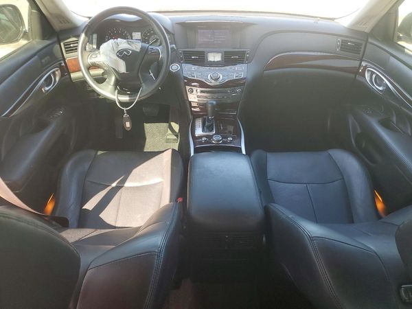 2015 INFINITI Q70
