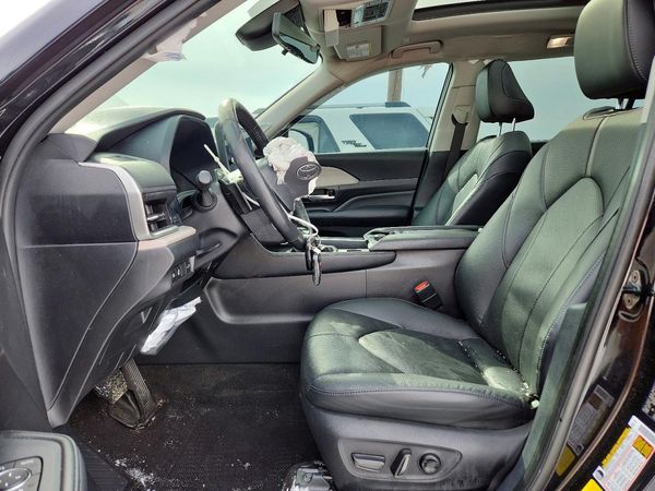 2024 TOYOTA GRAND HIGHLANDER