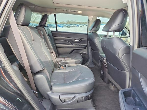 2024 TOYOTA GRAND HIGHLANDER