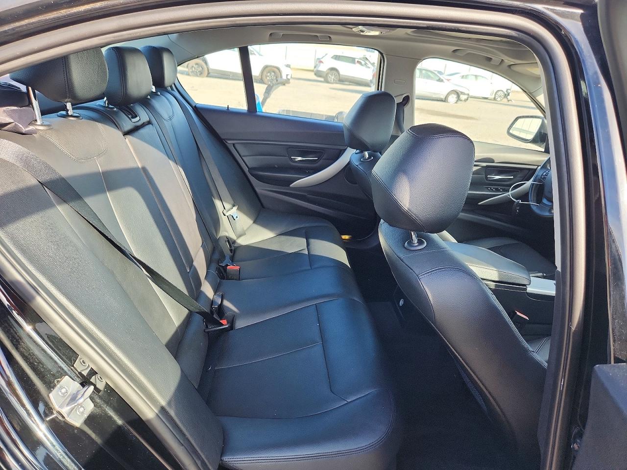 2013 BMW 328 SA
