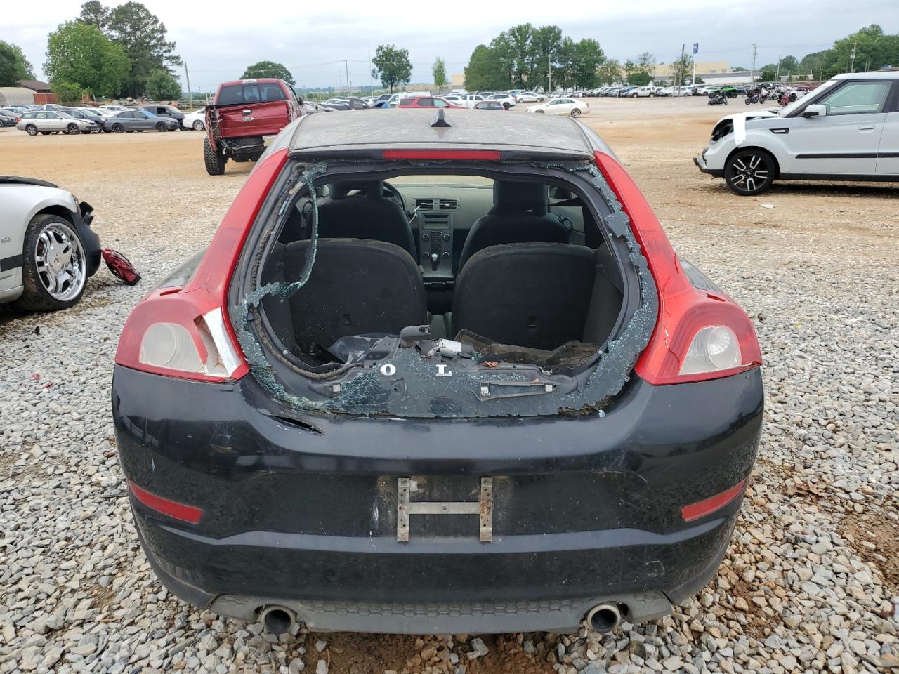 2011 VOLVO C30