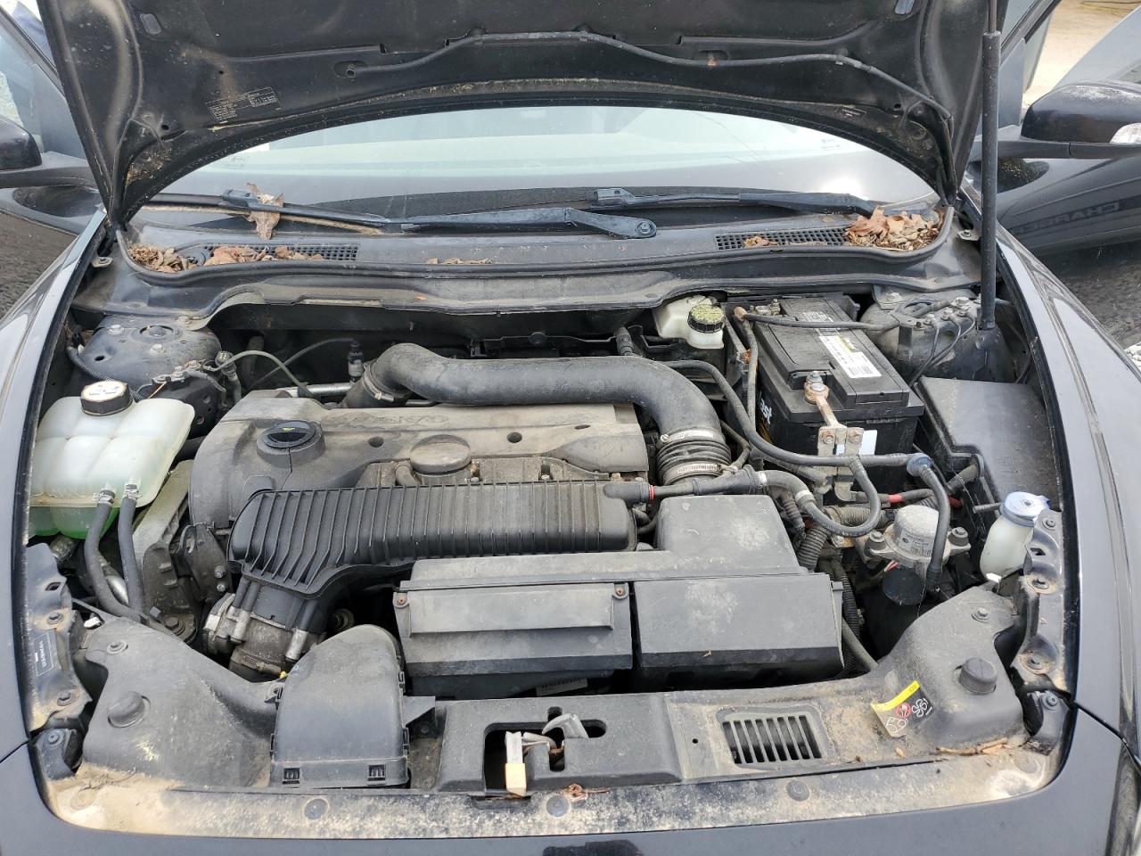 2011 VOLVO C30