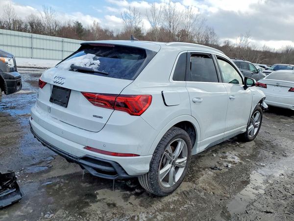 2024 AUDI Q3