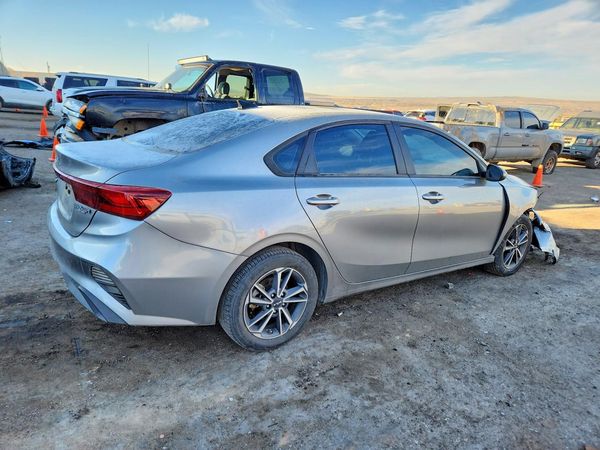 2022 KIA FORTE FE, LXS