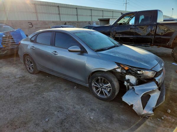 2022 KIA FORTE FE, LXS