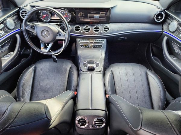 2018 MERCEDES-BENZ E E300