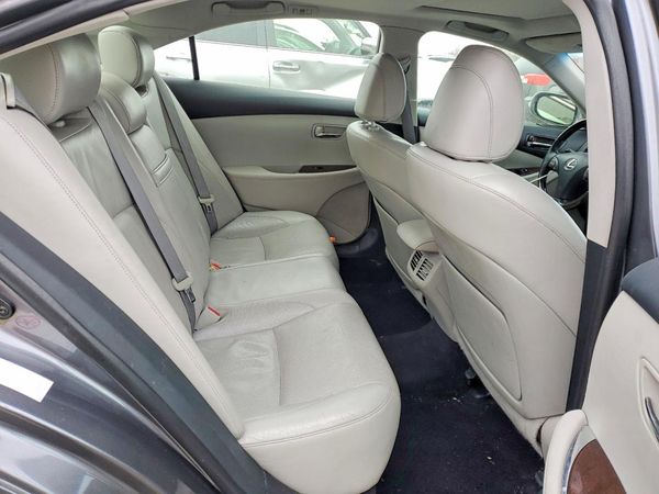 2012 LEXUS ES 350