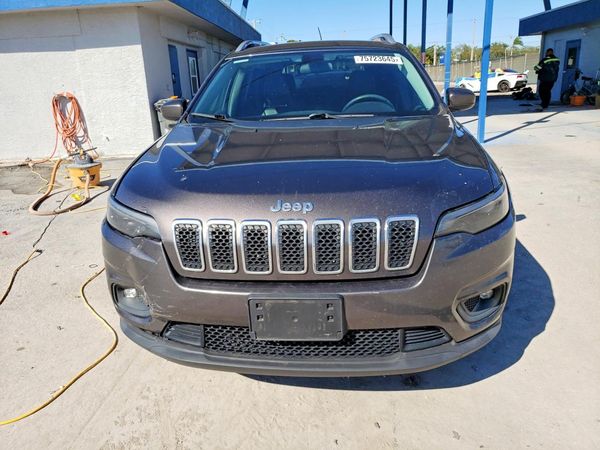 2019 JEEP CHEROKEE LATITUDE PLUS 4X4