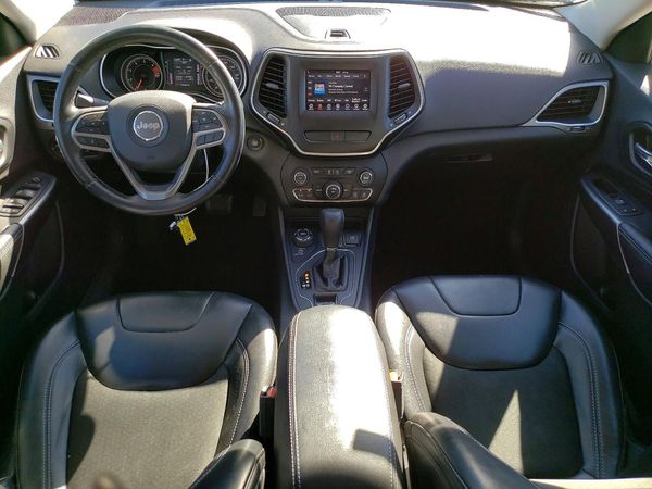 2019 JEEP CHEROKEE LATITUDE PLUS 4X4