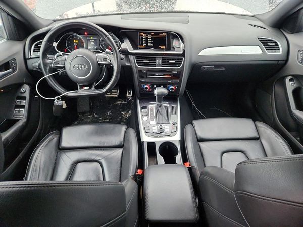 2015 AUDI A4 quattro Premium Plus