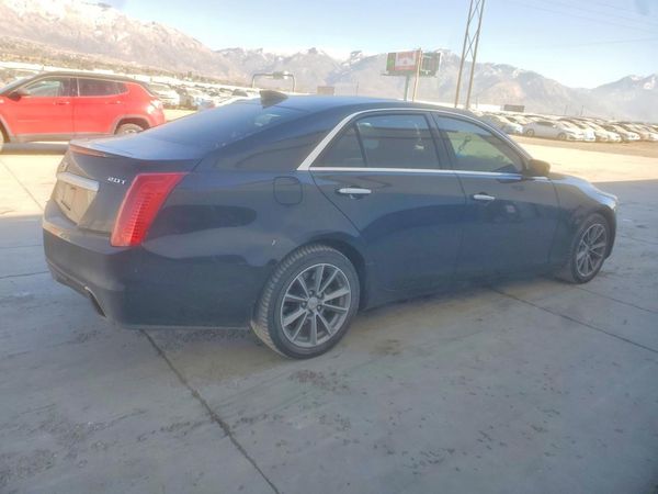 2018 CADILLAC CTS Luxury