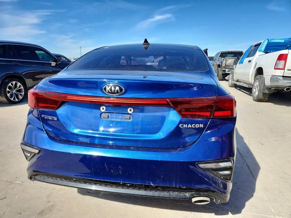 2021 KIA FORTE FE, LXS